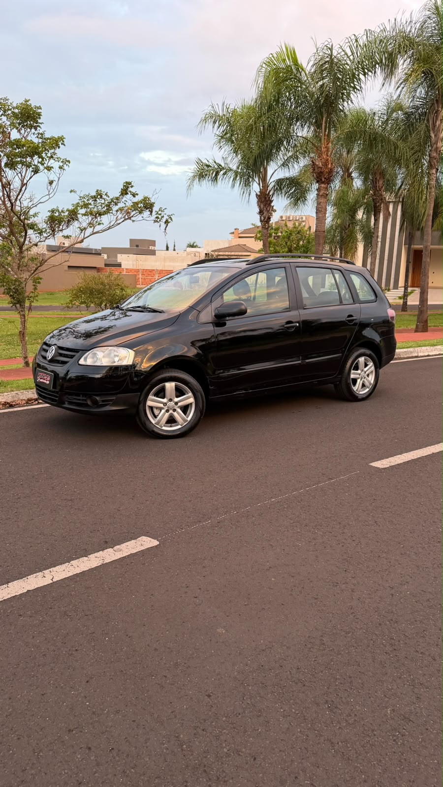 Volkswagen SpaceFox — foto 1 de 10